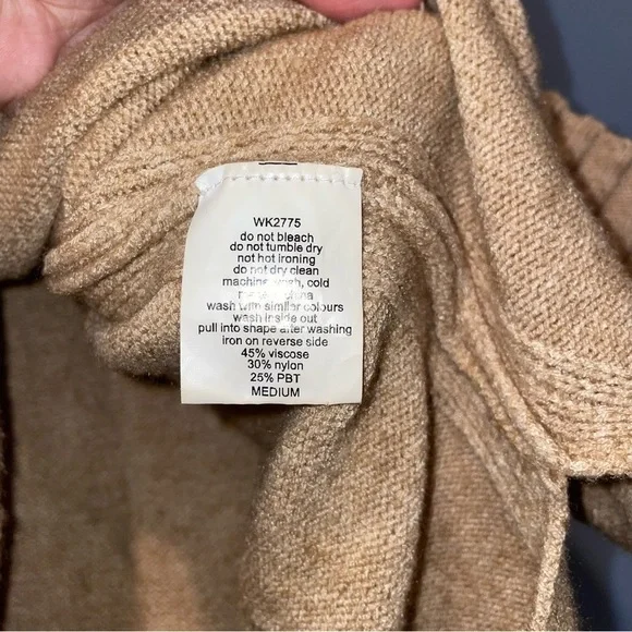 Shop Wanna B Cozy & Soft Fall/Winter Sweater Size Medium - Picture 6 of 10